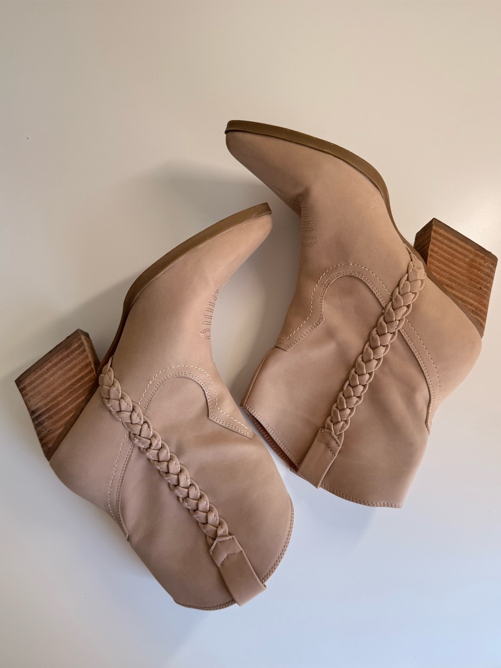 Womens Braided Strap Tan Ankle Boots